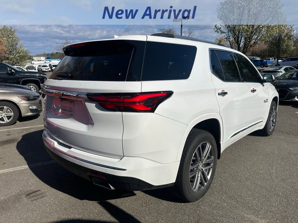 Used 2024 Chevrolet Traverse High Country image 11