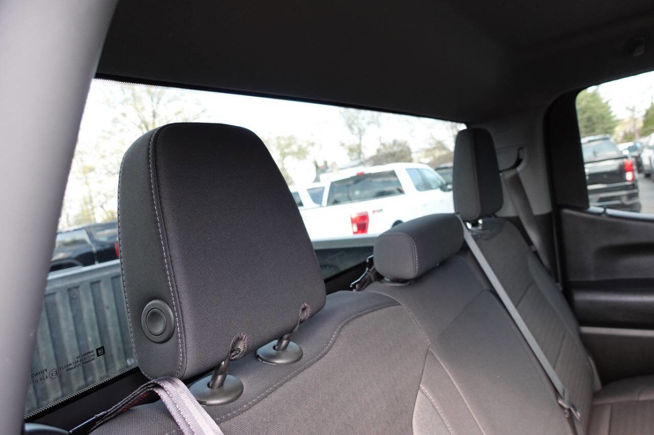 Used 2024 Chevrolet Silverado 1500 W/T w/ WT Fleet Convenience Package AWD/4WD image 29