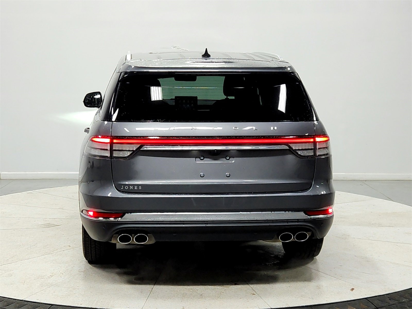 Used 2023 Lincoln Aviator Reserve image 6