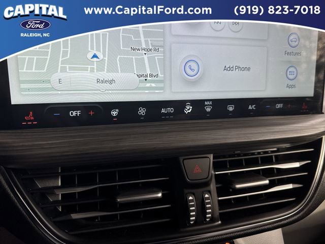 Certified 2025 Ford Escape SE w/ PHEV Premium Package image 28