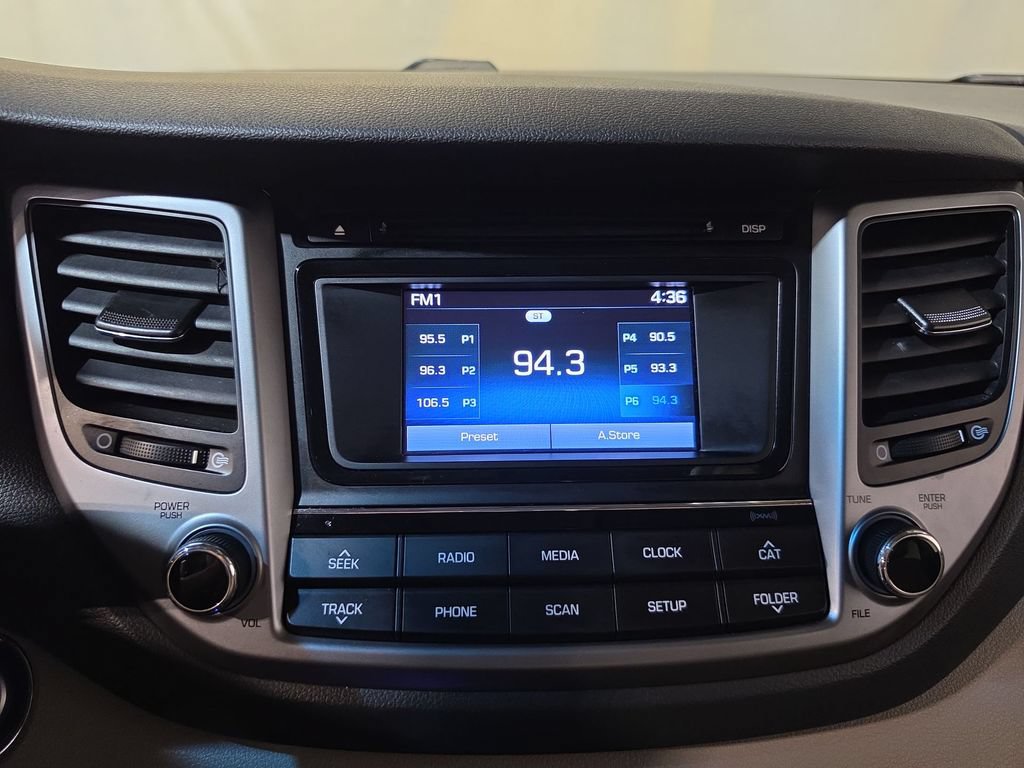 Used 2017 Hyundai Tucson Sport FWD image 12
