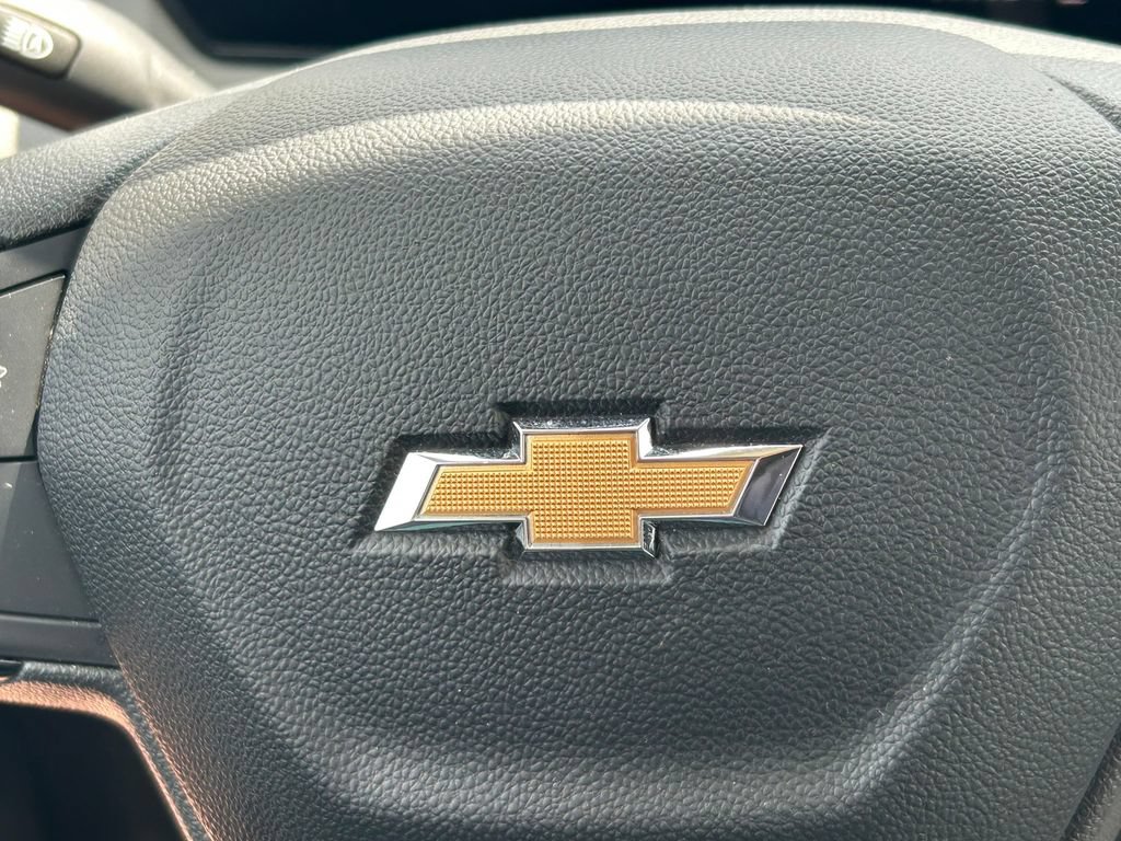 Used 2025 Chevrolet TrailBlazer LT FWD image 33