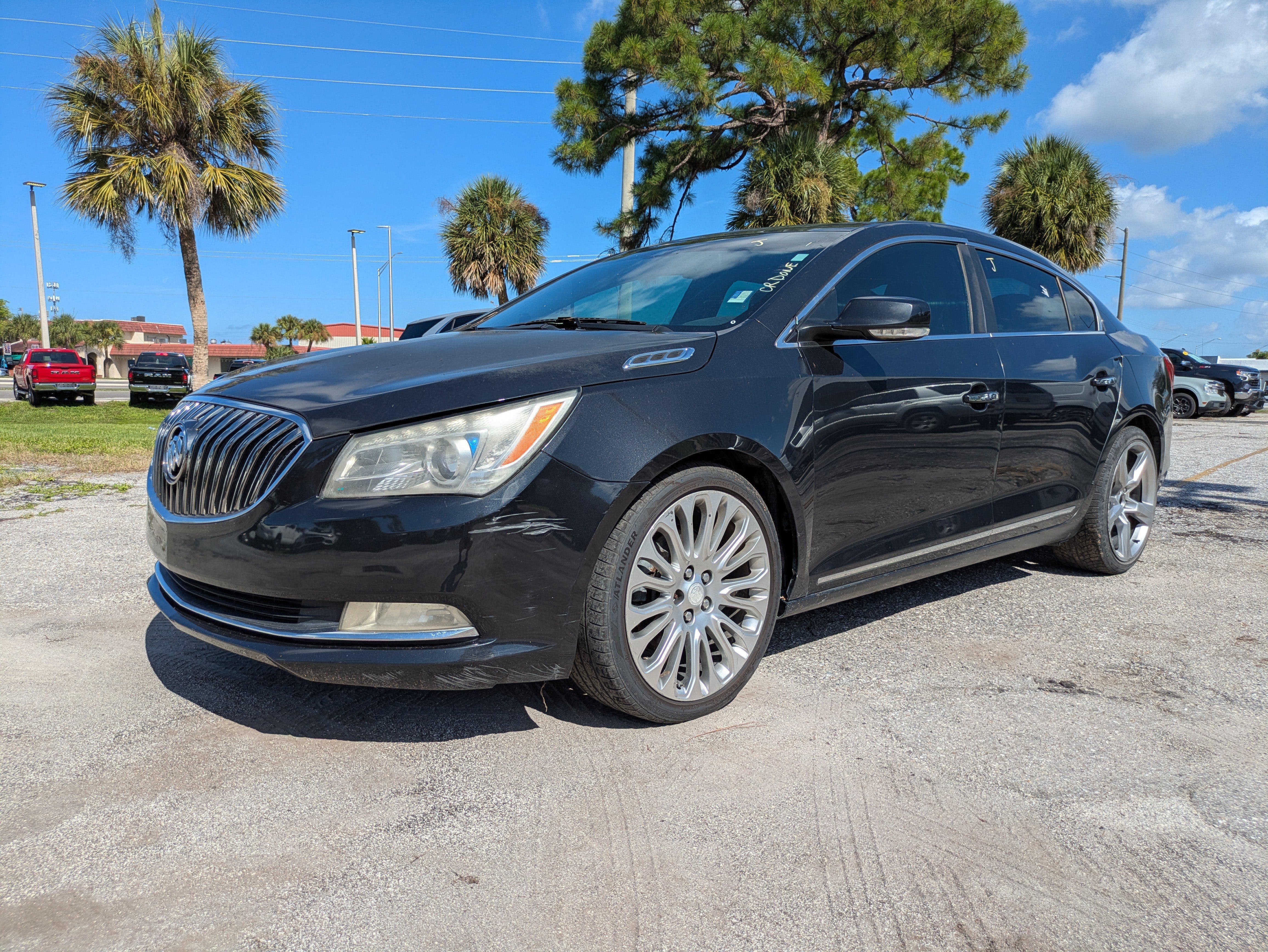 Used 2015 Buick LaCrosse Premium w/ Ultra Luxury Package FWD image 8