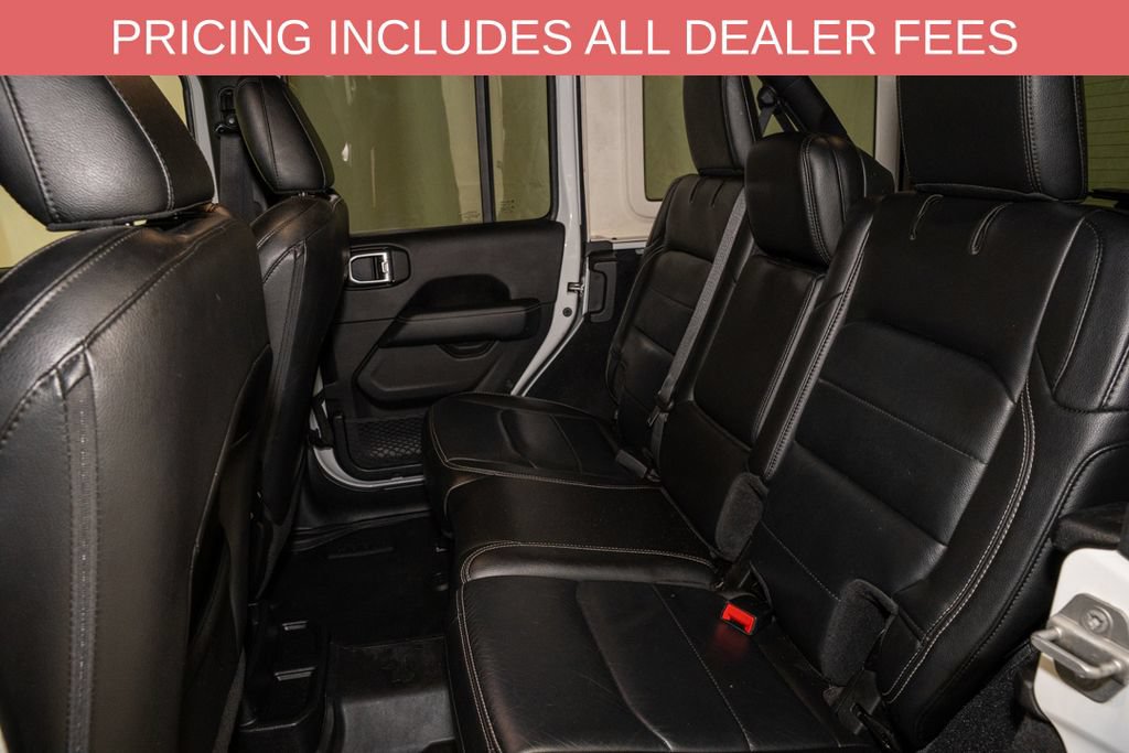 Used 2019 Jeep Wrangler Unlimited Sahara w/ Quick Order Package 24M Moab AWD/4WD image 7