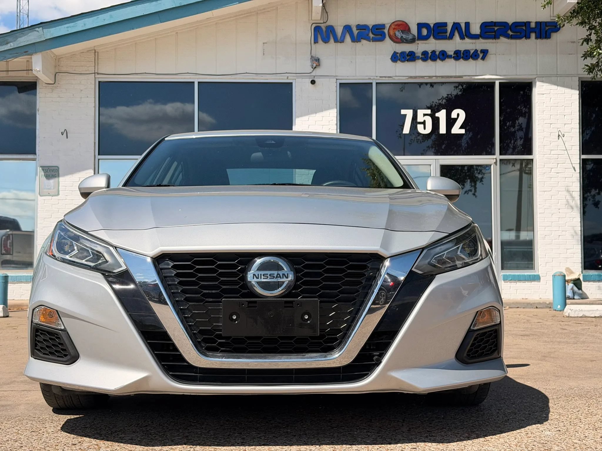 Used 2022 Nissan Altima 2.5 SV FWD image 8