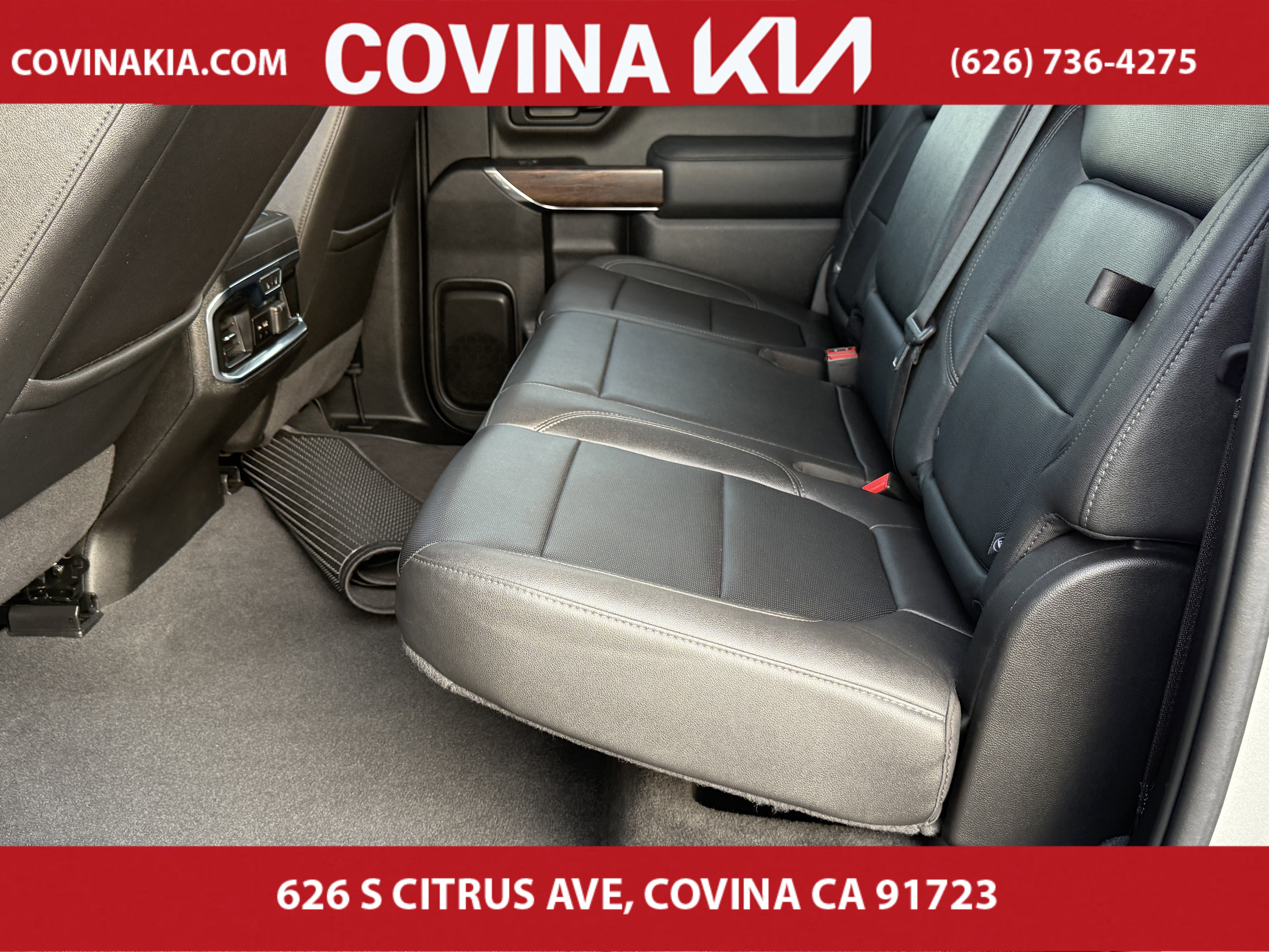 Used 2023 GMC Sierra 2500 SLT w/ SLT Premium Package image 27