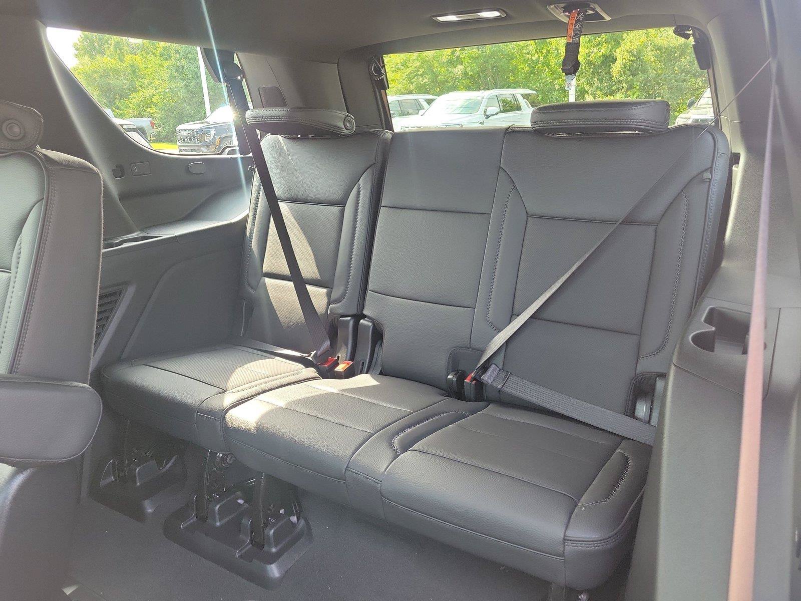 New 2026 GMC Yukon Denali w/ Advanced Technology Package AWD/4WD image 11