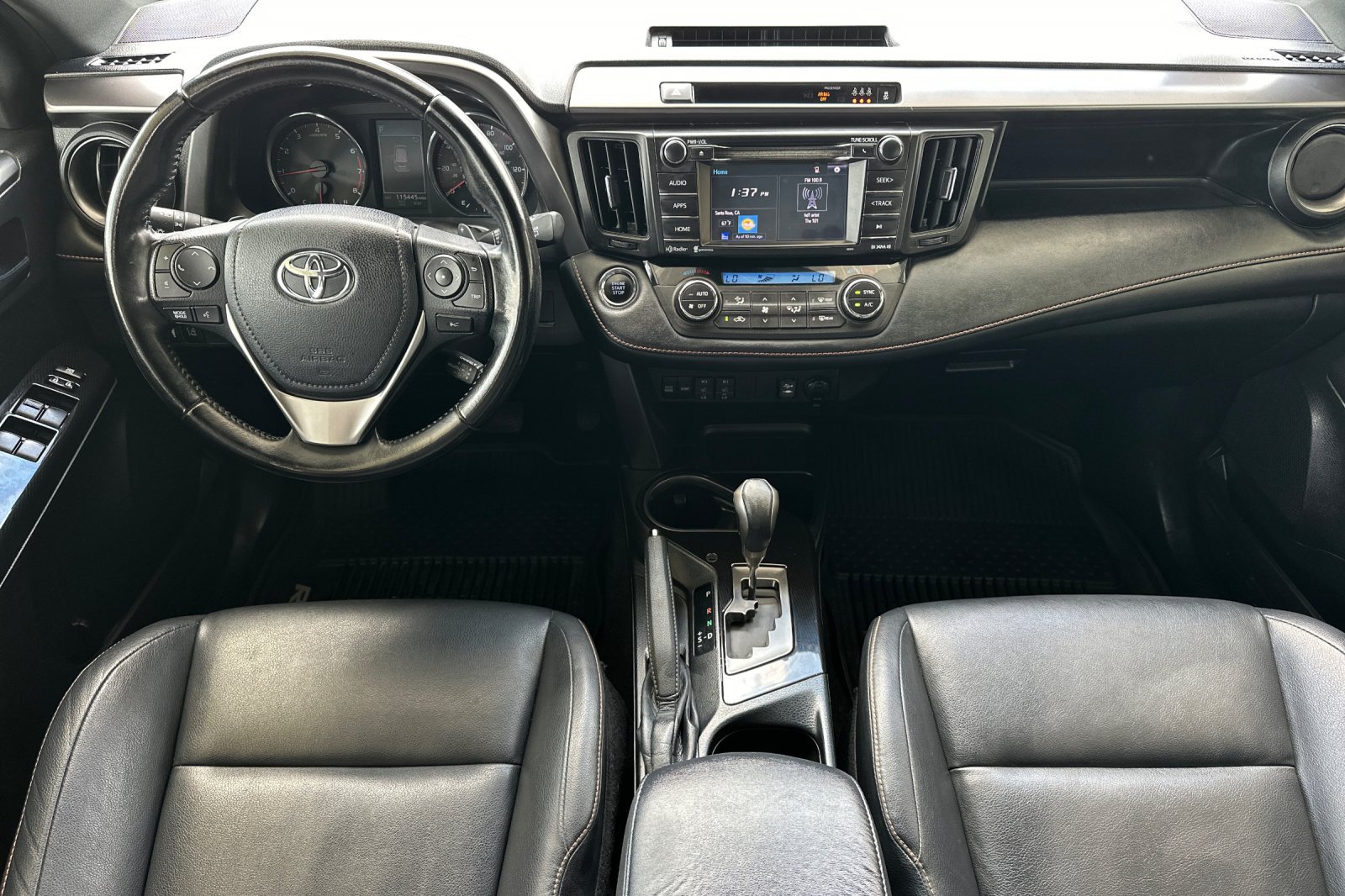 Used 2018 Toyota RAV4 SE w/ Power Extra Value Package AWD/4WD image 13