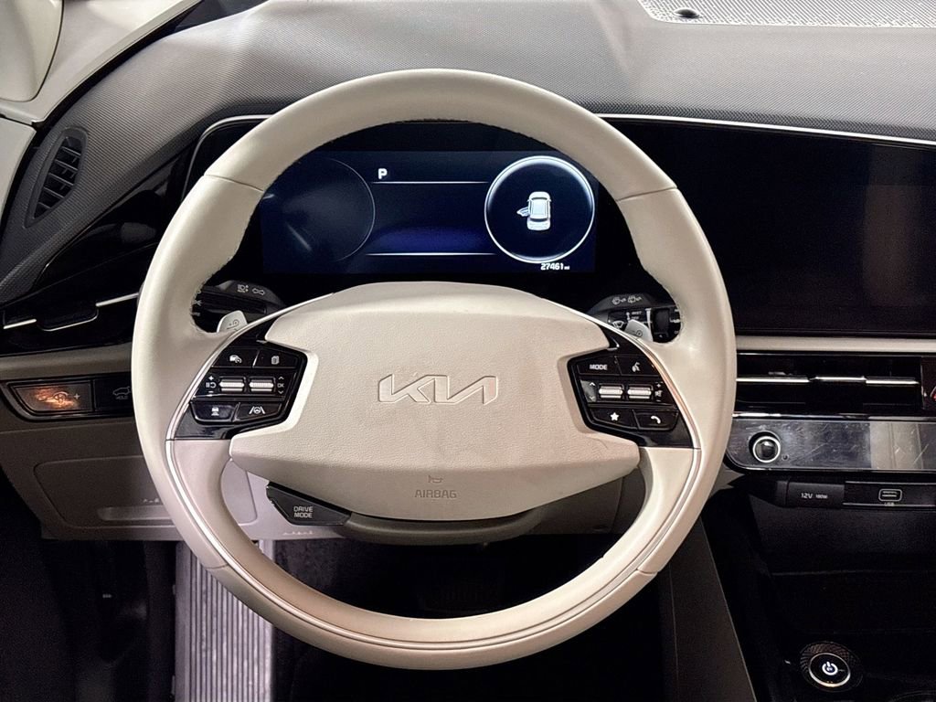 Certified 2023 Kia Niro Wind FWD image 14