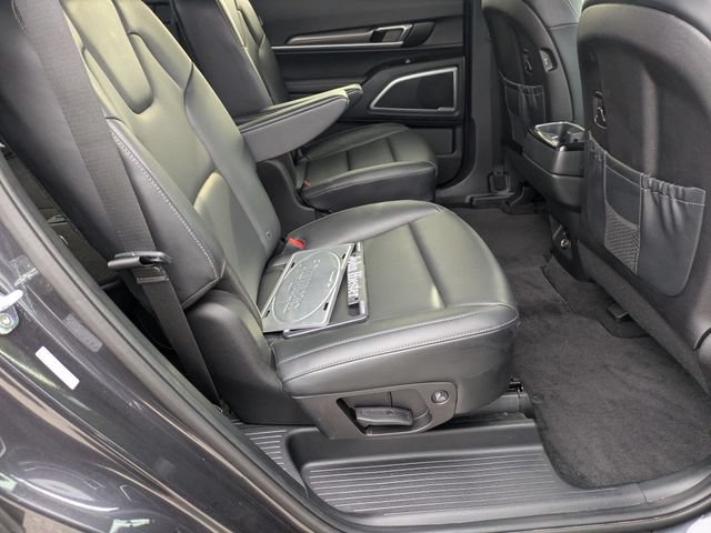 Used 2025 Kia Telluride S AWD/4WD image 38