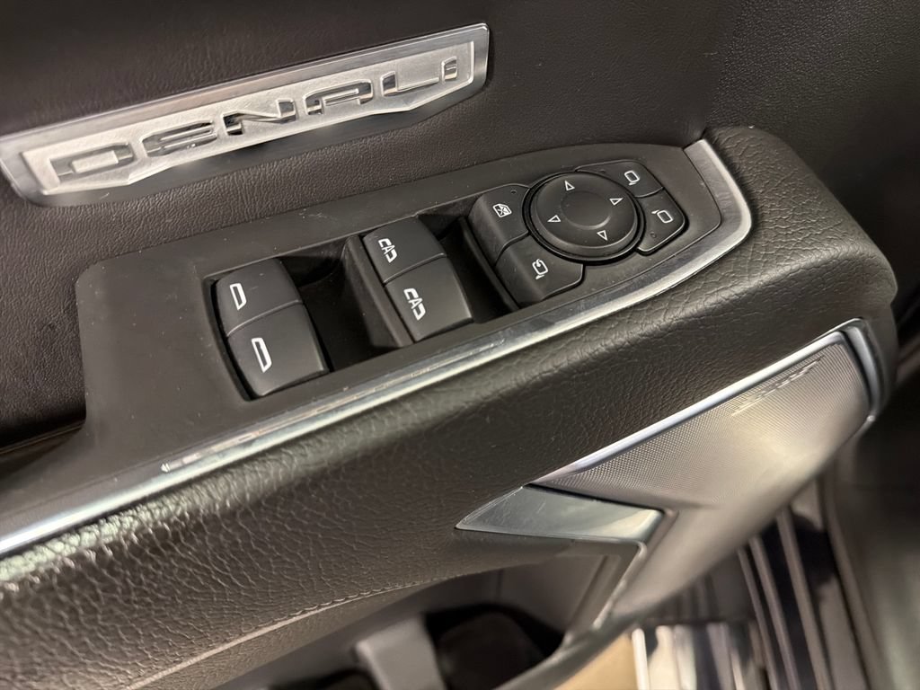 Used 2024 GMC Sierra 1500 Denali AWD/4WD image 24