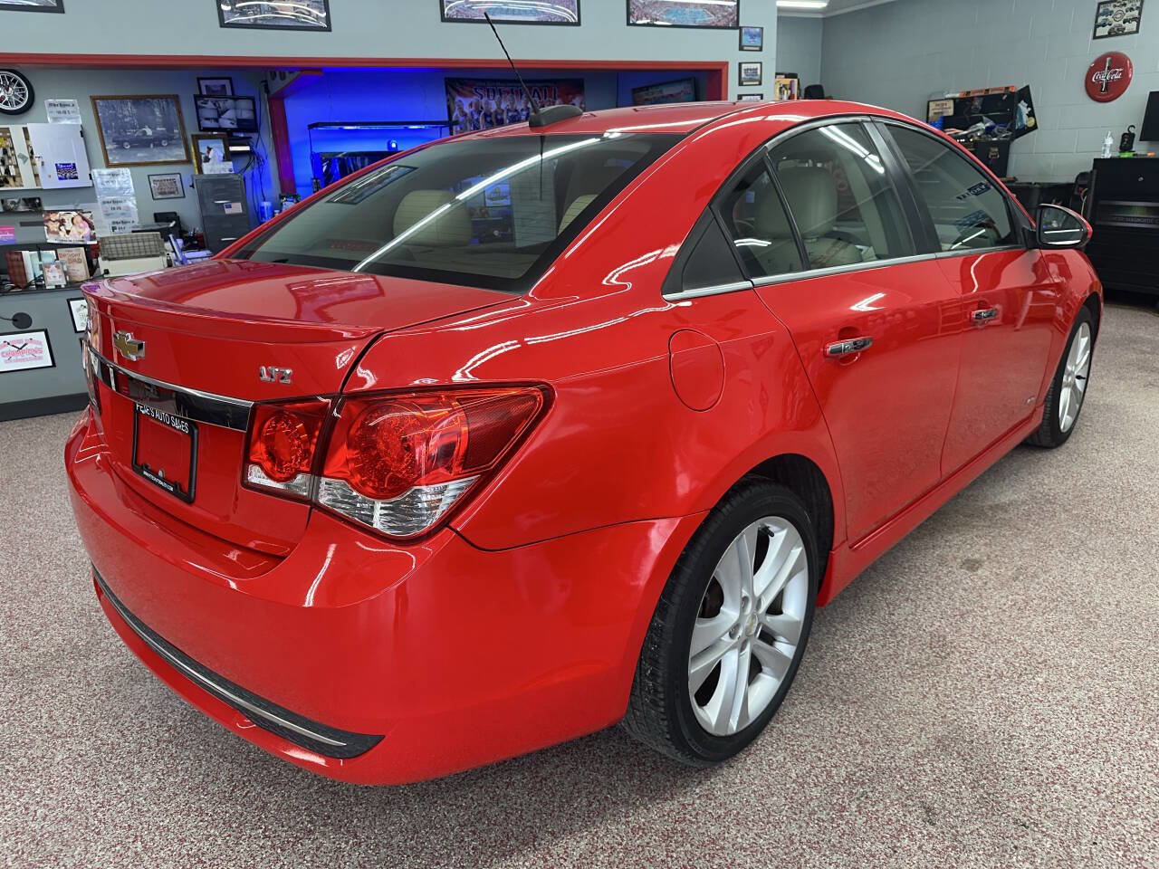 Used 2015 Chevrolet Cruze LTZ w/ Sun, Sound and Sport Package image 6