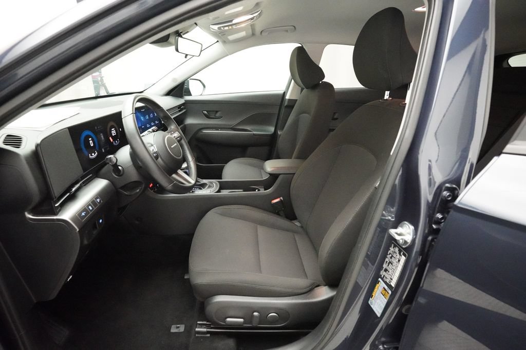 Used 2025 Hyundai Kona SEL AWD/4WD image 7