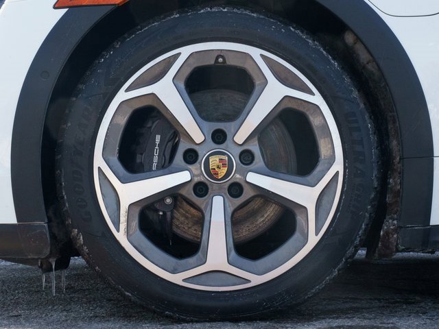 Certified 2023 Porsche Taycan 4 Cross Turismo image 12