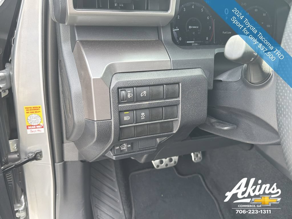 Used 2024 Toyota Tacoma TRD Sport RWD image 14