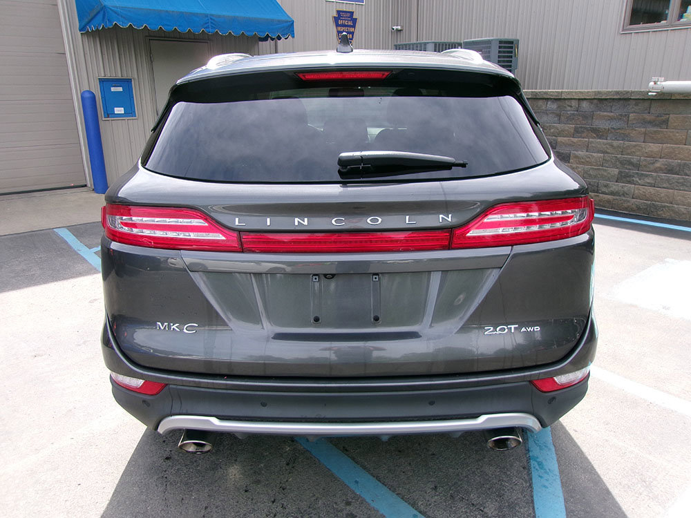 Used 2017 Lincoln MKC Reserve w/ Lincoln MKC Climate Package AWD/4WD image 6