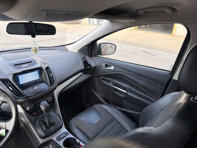 Used 2016 Ford Escape SE w/ SE Chrome Package AWD/4WD image 16