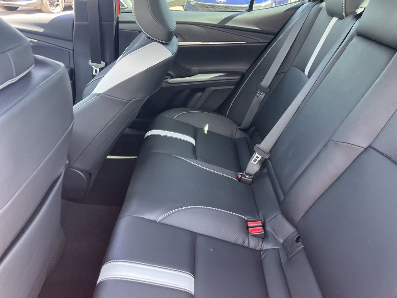 Used 2026 Toyota Camry SE w/ Convenience Package FWD image 16