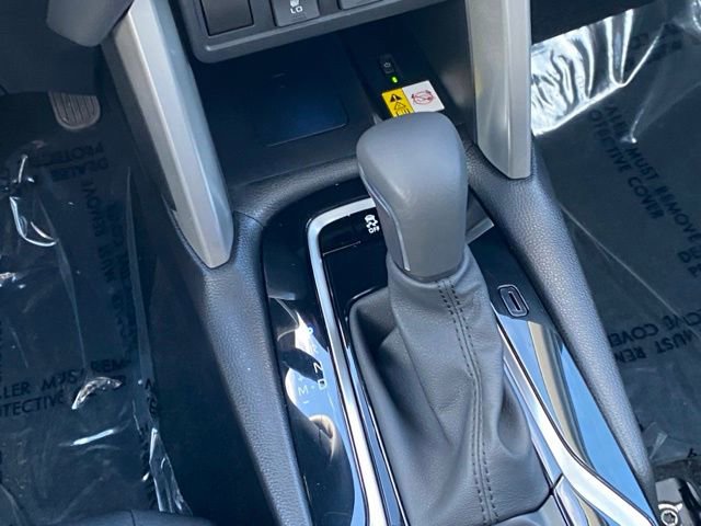 Used 2023 Toyota Corolla Cross XLE w/ Convenience Package AWD/4WD image 16