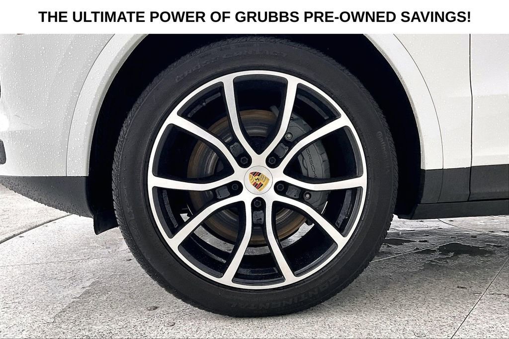 Used 2022 Porsche Cayenne S AWD/4WD image 11