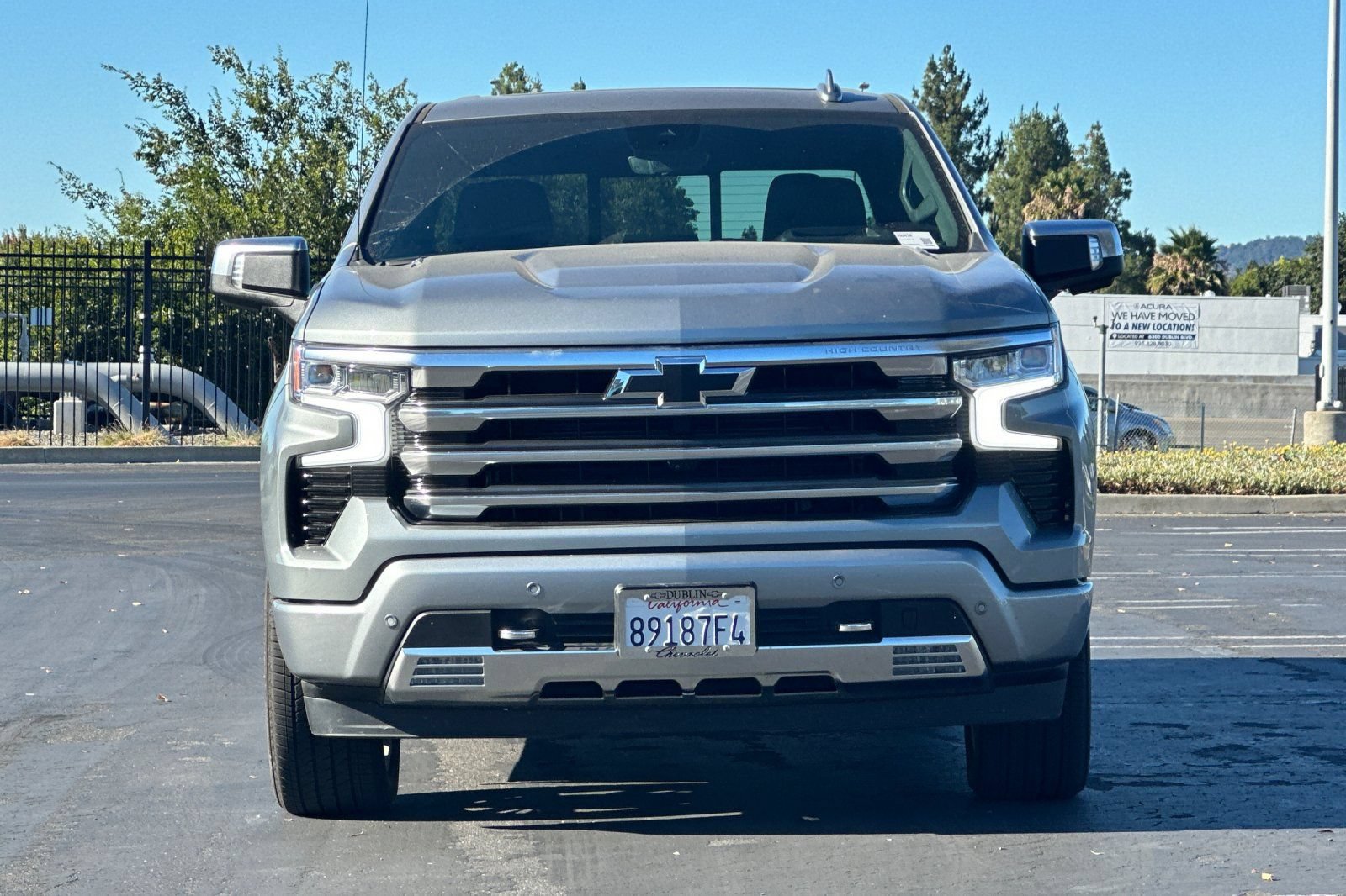 Used 2025 Chevrolet Silverado 1500 High Country AWD/4WD image 9