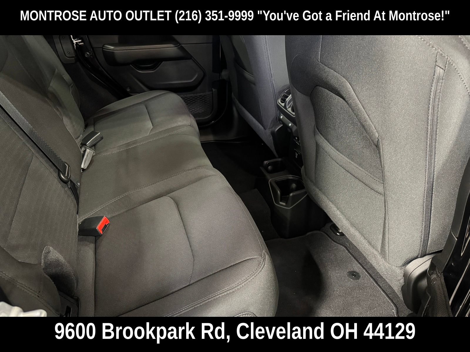 Used 2021 Jeep Wrangler Unlimited Sahara w/ Uconnect 4C Nav & Sound Group AWD/4WD image 51