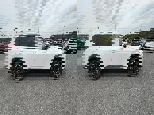 New 2026 Nissan Rogue SV w/ SV Premium Package image 4