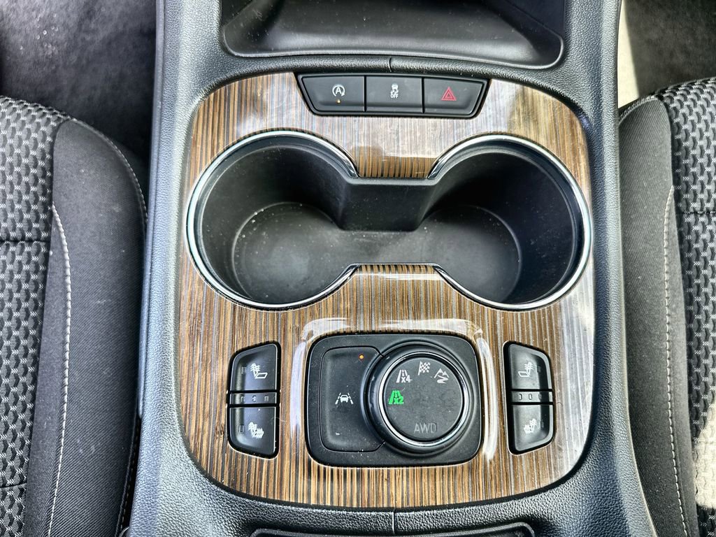 Certified 2023 GMC Acadia SLE w/ Driver Convenience Package image 34