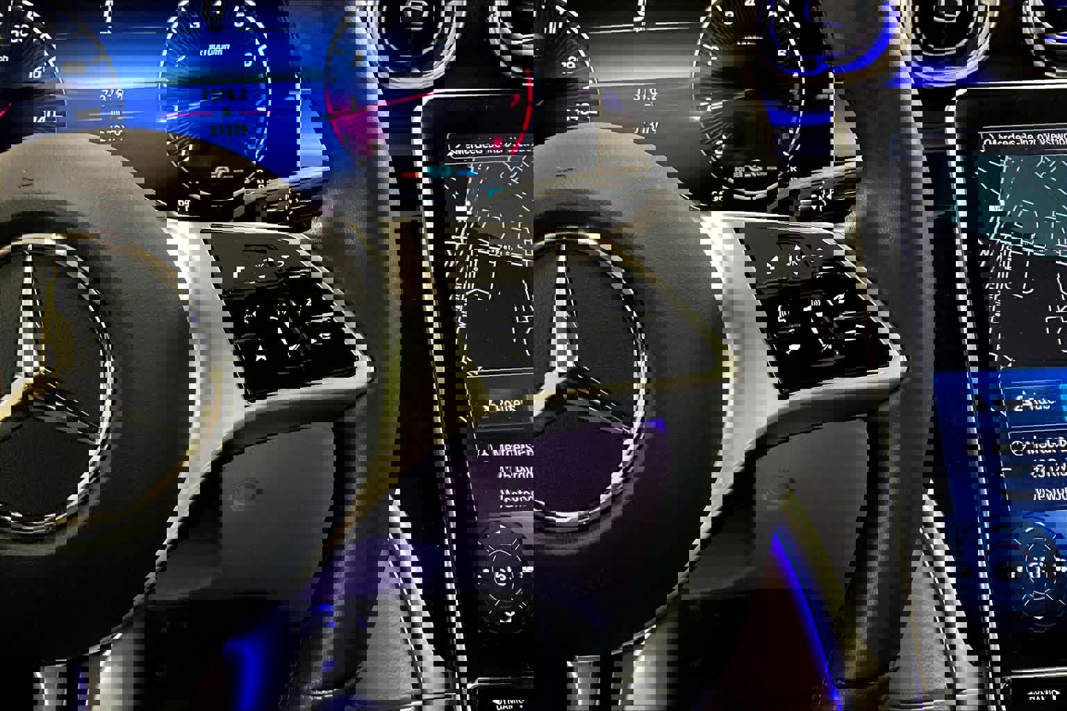 Used 2022 Mercedes-Benz C 300 4MATIC Sedan image 25