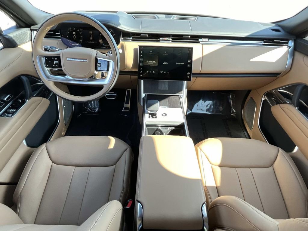 New 2026 Land Rover Range Rover Autobiography AWD/4WD image 9