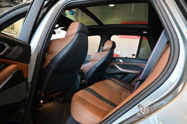 Used 2022 BMW X5 M w/ Competition Package 2 AWD/4WD image 19