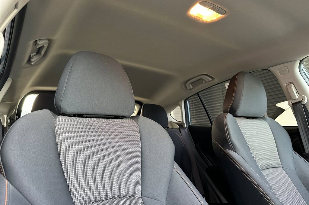 Used 2022 Subaru Crosstrek 2.0i Premium image 17