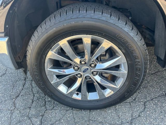 Used 2017 Ford F150 Lariat w/ Equipment Group 502A Luxury AWD/4WD image 8