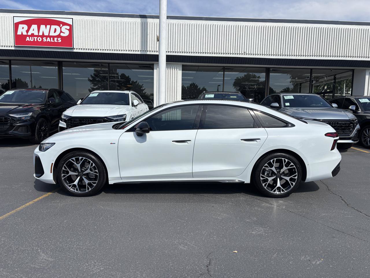 Used 2026 Audi A6 Premium Plus AWD/4WD image 18