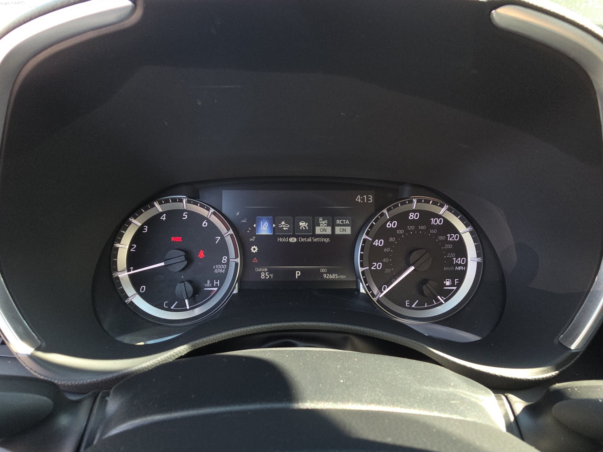 Used 2023 Toyota Highlander XLE AWD/4WD image 16