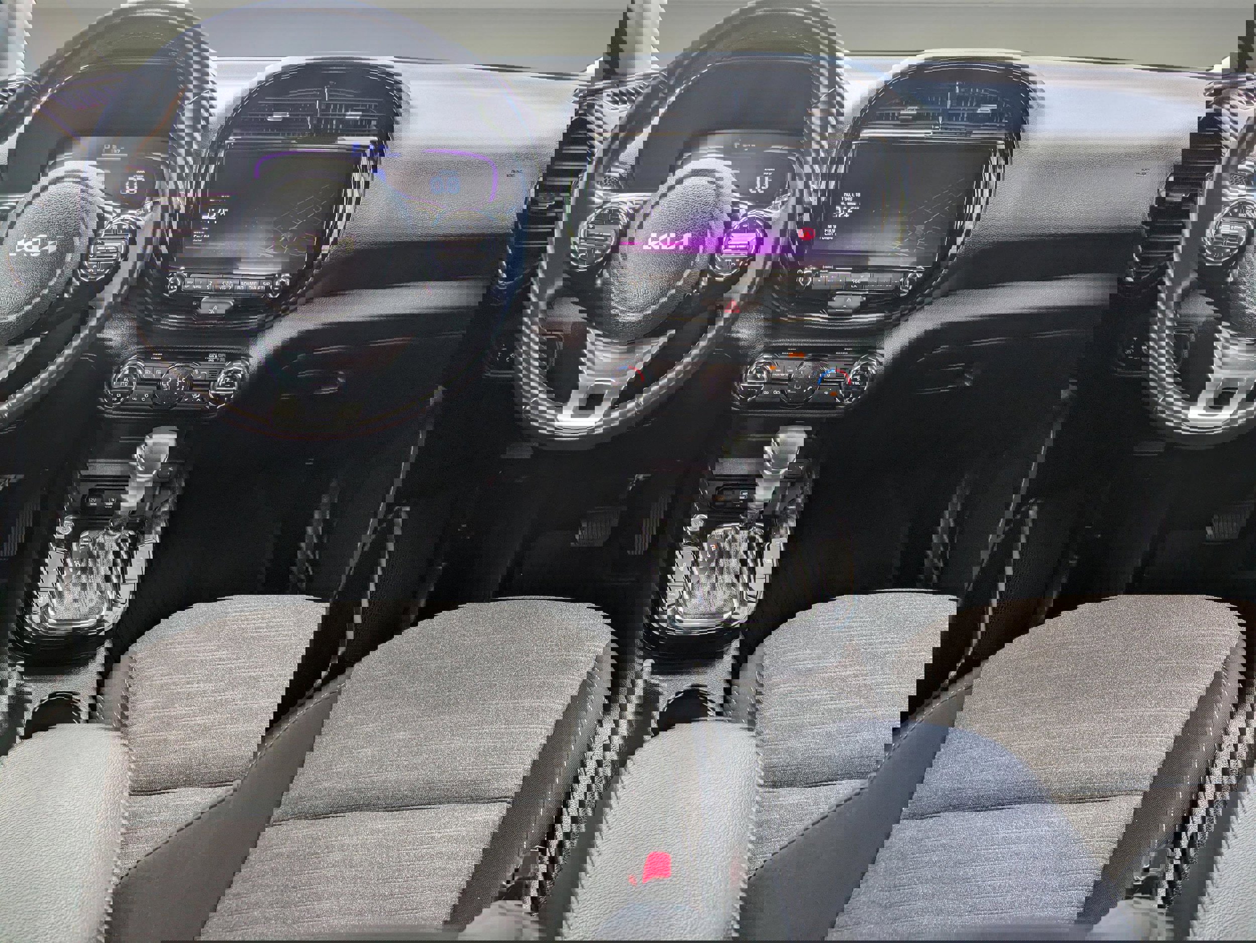 Used 2023 Kia Soul EX image 12