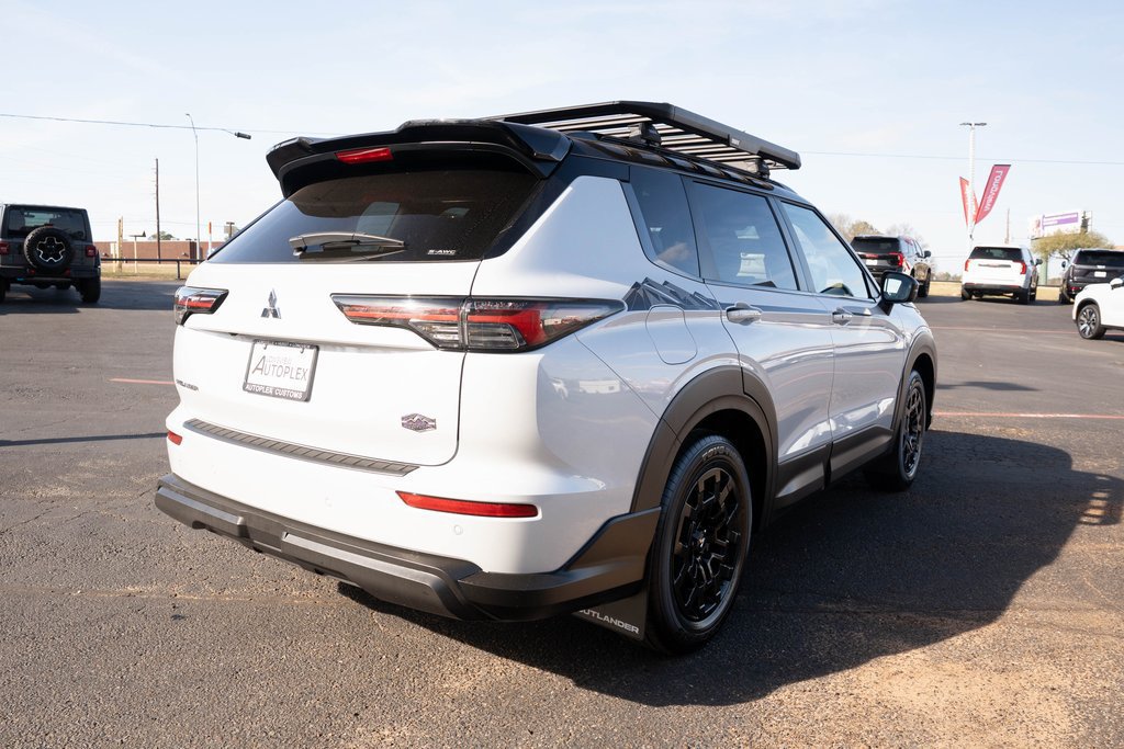 New 2026 Mitsubishi Outlander LE AWD/4WD image 7