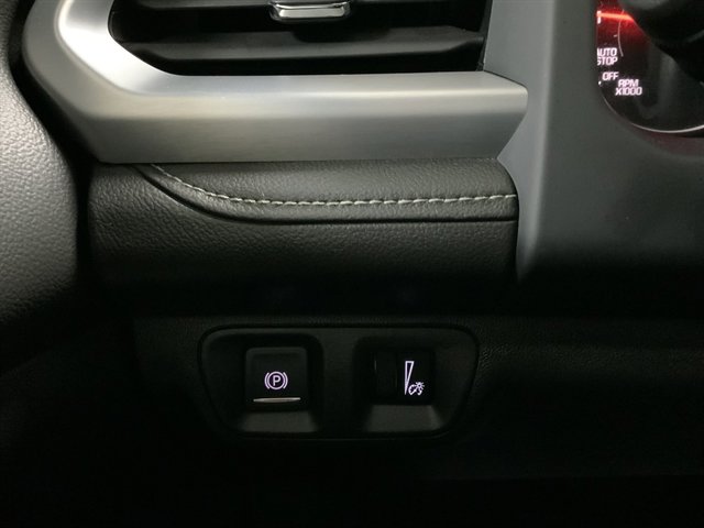 Used 2020 GMC Acadia SLE image 25