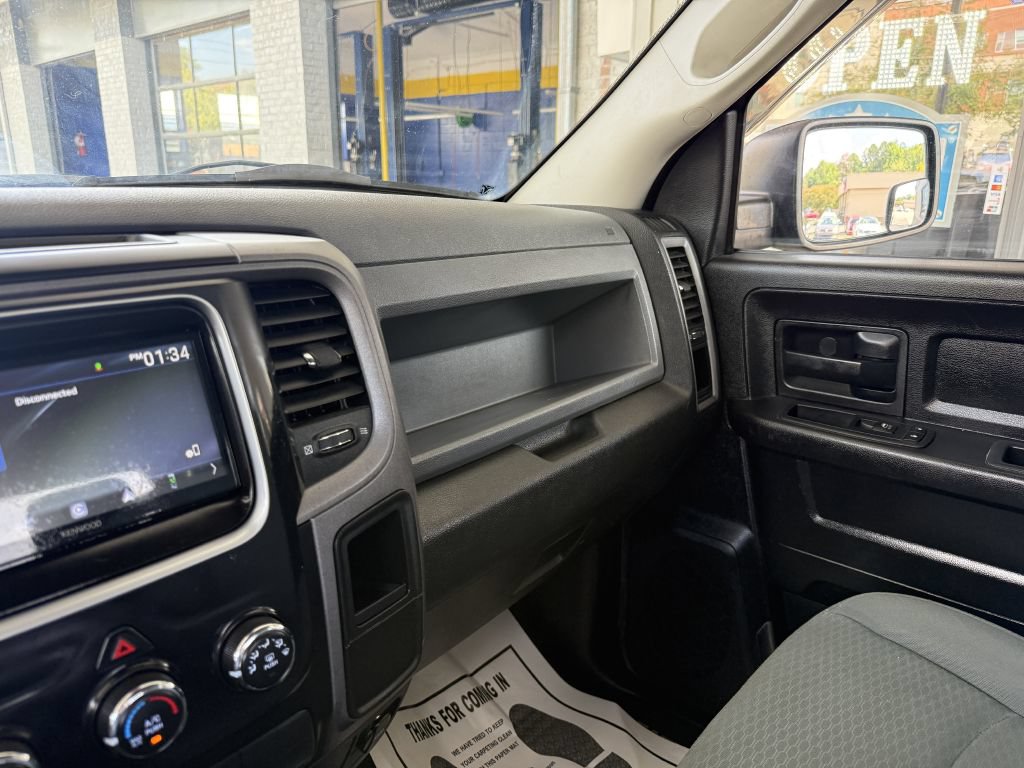 Used 2014 RAM 1500 Express AWD/4WD image 18