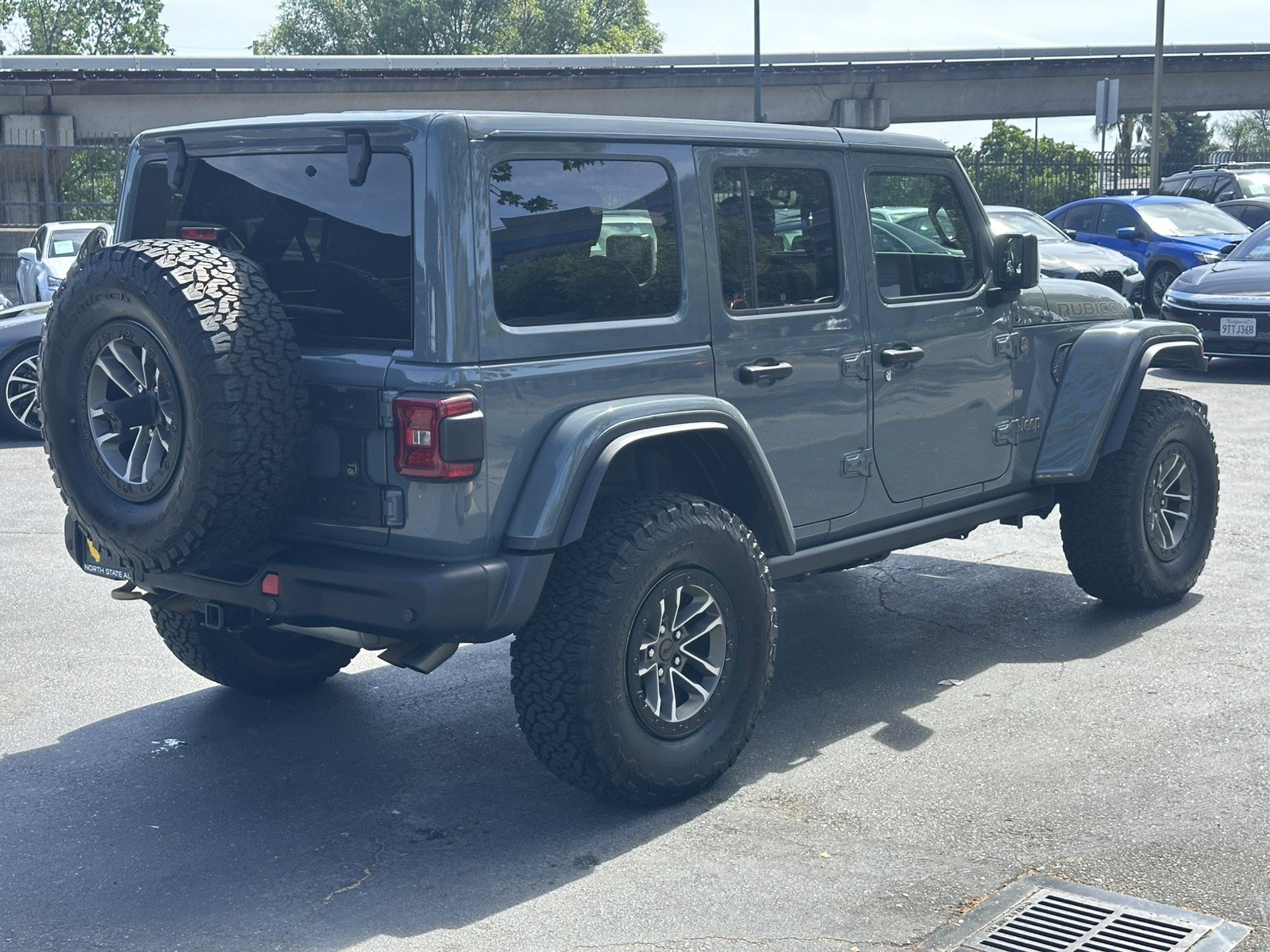 Used 2024 Jeep Wrangler Unlimited Rubicon 392 image 8