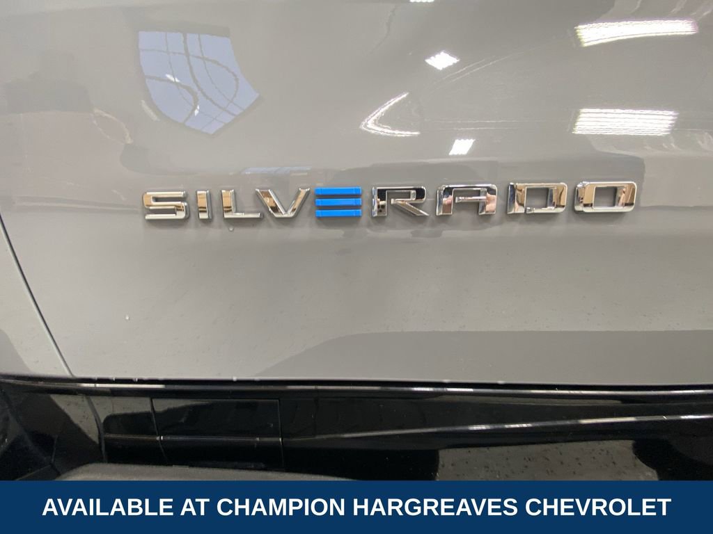 Used 2025 Chevrolet Silverado EV RST image 40