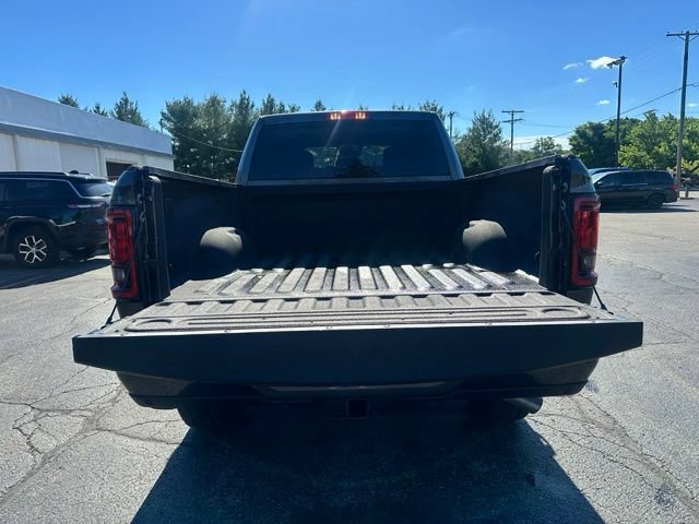 Used 2025 RAM 2500 Big Horn AWD/4WD image 14