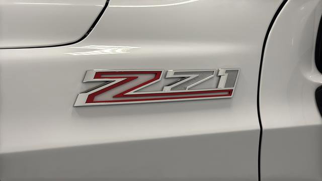 Used 2022 Chevrolet Suburban Z71 w/ Z71 Off-Road Package AWD/4WD image 43