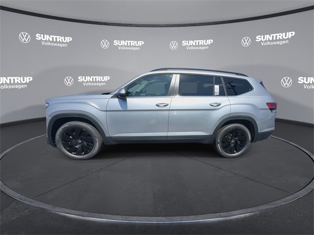 New 2025 Volkswagen Atlas SE image 10