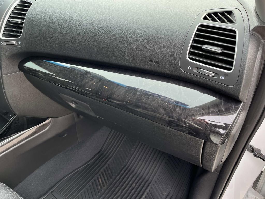 Used 2015 Kia Sorento LX image 24