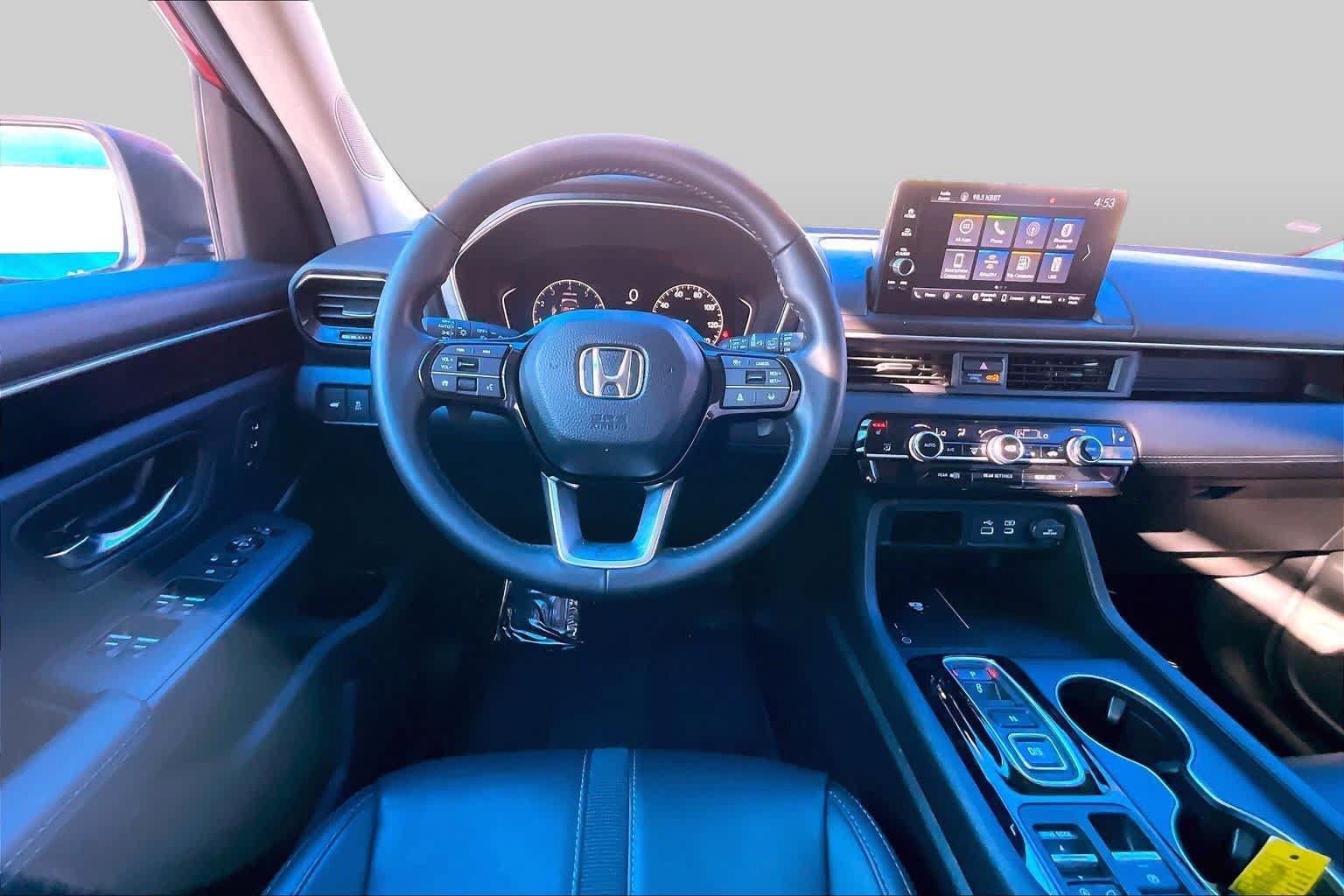 Used 2025 Honda Pilot EX-L image 6