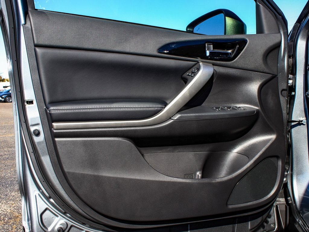 New 2026 Mitsubishi Eclipse Cross SEL image 8