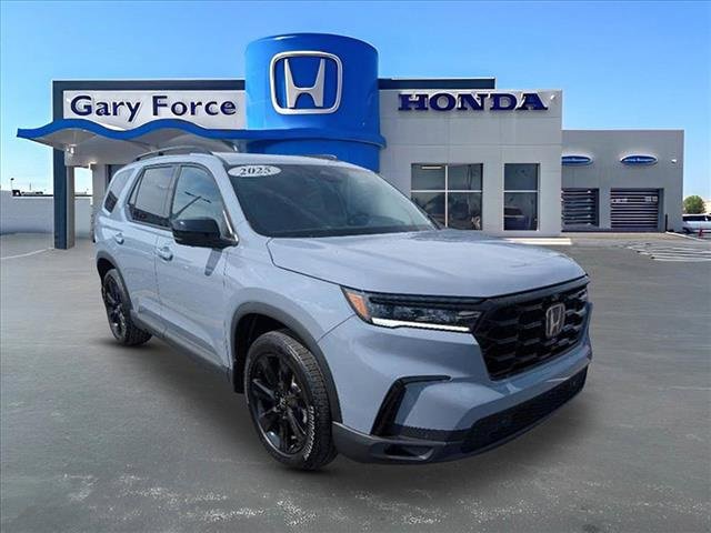 Certified 2025 Honda Pilot Black Edition
