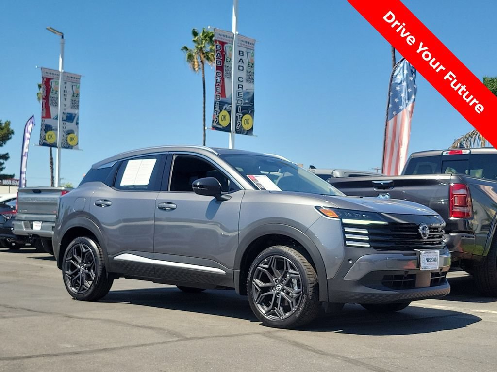 Certified 2026 Nissan Kicks SR FWD image 32