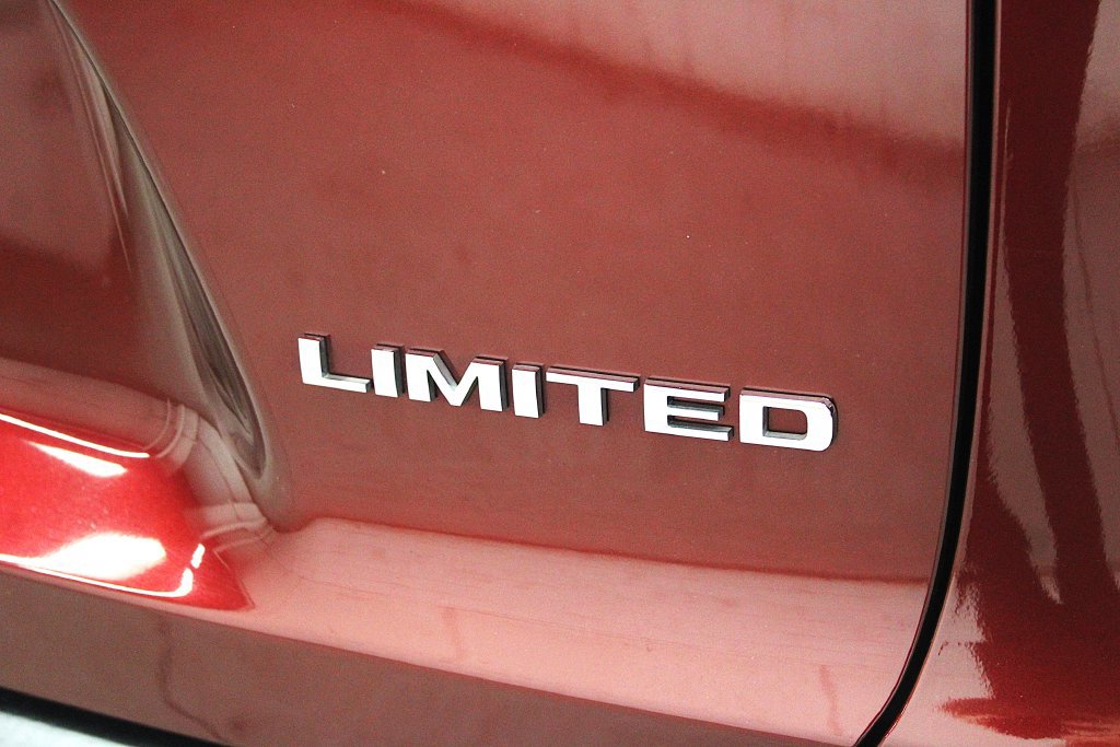 Certified 2021 Jeep Cherokee Limited AWD/4WD image 40